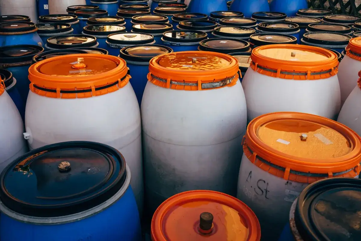 Chemical & Toxic Waste Cleanup in Springfield Gardens (South) / Brookville, New York, NY